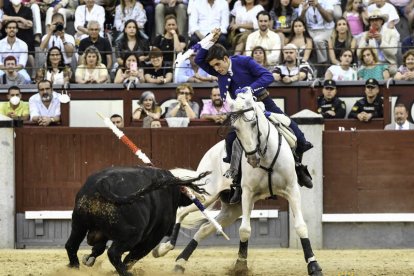 San Isidro 22ª. Puertas Grandes, puertas chicas