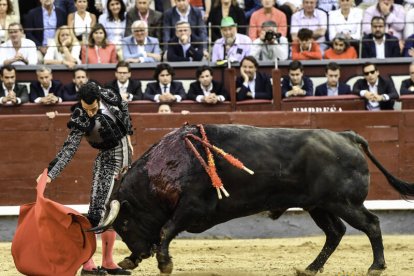 San Isidro 23ª. Los toros de Samuel Flores, un brindis y mucho valor