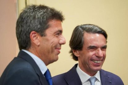 Carlos Mazón y José María Aznar.