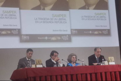 Mazón y Aznar, en la presentación “Samper, la tragedia de un liberal