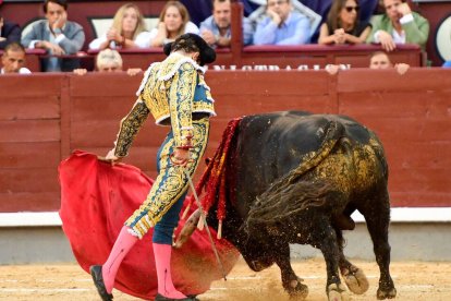 Feria de Otoño 5ª. Castaño, Ortega y Aguado se estrellan con mansos de El Pilar