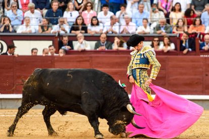 Feria de Otoño 5ª. Castaño, Ortega y Aguado se estrellan con mansos de El Pilar