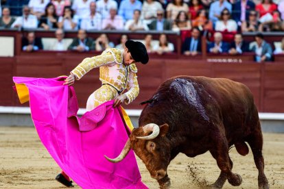 Feria de Otoño 5ª. Castaño, Ortega y Aguado se estrellan con mansos de El Pilar