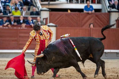 Urdiales con la diestra