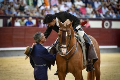 20ª San Isidro. Ventura, lección magistral, faenón de dos orejas y Puerta Grande