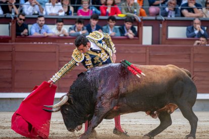 2ª San Isidro. Toros encastados de Fuente Ymbro, triunfo de Román y mucho mérito