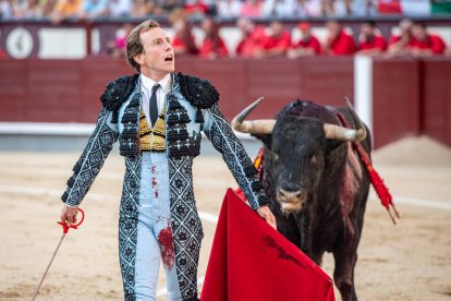 2ª San Isidro. Toros encastados de Fuente Ymbro, triunfo de Román y mucho mérito