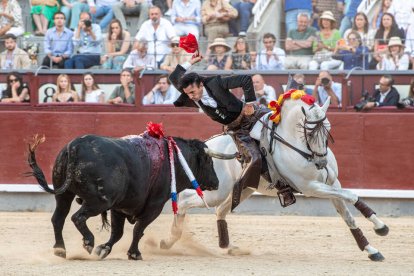 20ª San Isidro. Ventura, lección magistral, faenón de dos orejas y Puerta Grande