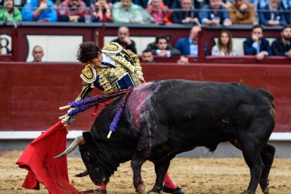 Derechazo de Sebastián Castella