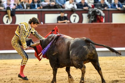 Castella es herido por el sexto