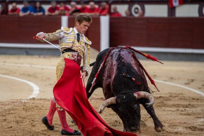 25ª San Isidro Borja Jiménez, por fin y de verdad, abre la Puerta Grande