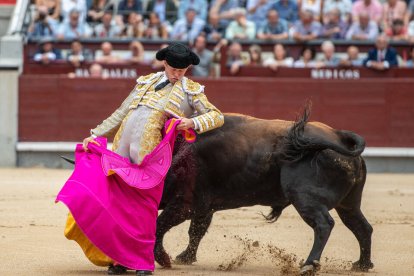 25ª San Isidro Borja Jiménez, por fin y de verdad, abre la Puerta Grande