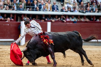 27ª San Isidro. Puerta Grande de Adrián que justifica estar en el cartel