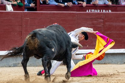 27ª San Isidro. Puerta Grande de Adrián que justifica estar en el cartel