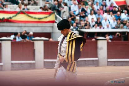 27ª San Isidro. Puerta Grande de Adrián que justifica estar en el cartel