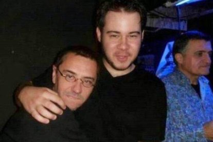 Pablo Hasel, junto a Juan Carlos Monedero.