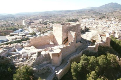 Vista sobre el Castillo de Ayora