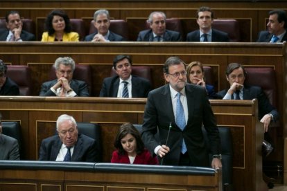 Rajoy presidiendo la bancada del PP.