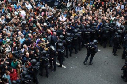 El 1-0 dejó también más de 400 agentes heridos, aunque de ellos no se hable.