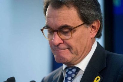 Artur Mas deja el PDeCAT en una situación financiera más que delicada.