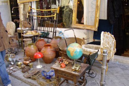 Los mejores mercadillos de antigüedades de Madrid