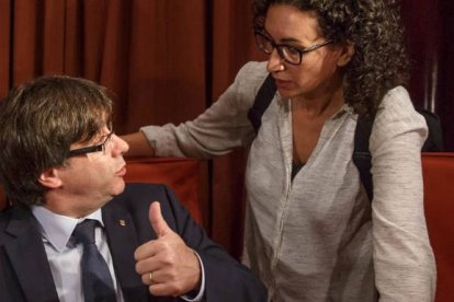 Puigdemont, con Marta Rovira.