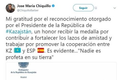 Una medalla exsoviética para el alcaldable popular