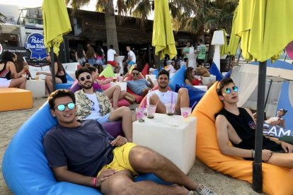 Ramón Garcerá, Jorge González, Jorge Rado y Carlos Mengot en Maui Beach