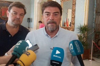 “Ni autopista ni bobadas”,el alcalde acusa al PSOE de “manipular” sobre Aguilera