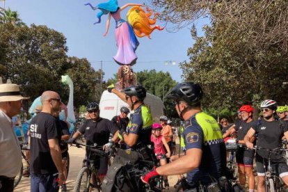 ‘Fogueres en bici’: Ruta ciclista para visitar los monumentos de Hogueras