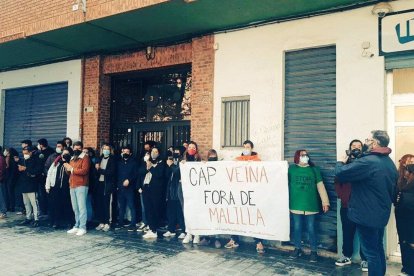 Protestas en Malilla, en València, contra los desahucios - CONSTRUINT MALILLA