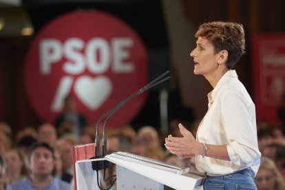 La presidenta de Navarra y secretaria general del PSOE en esta región, María Chivite.