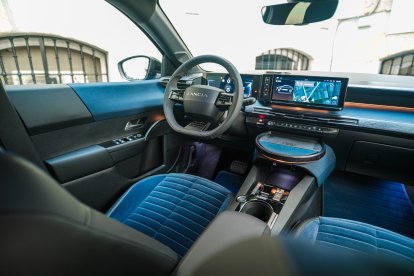 interior del nuevo coche Lancia