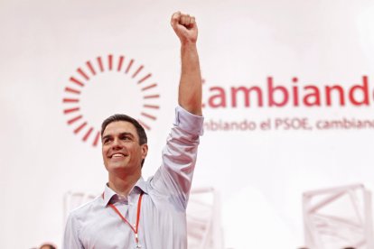 Pedro Sánchez, el día que fue nombrado secretario general del PSOE, de cuya fecha se cumplen ahora diez años.