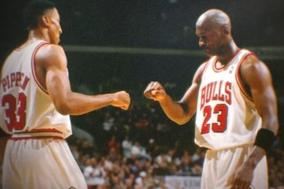 Michael Jordan, en un partido con los Bulls.