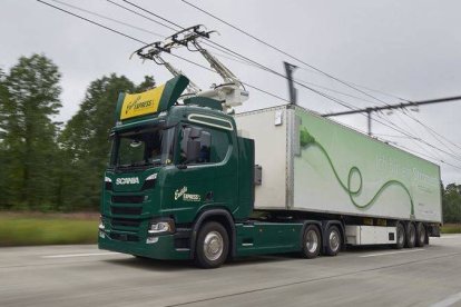 Las carreteras eléctricas, eHighways, para camiones llegarán a Alemania en 2019 con Scania y Siemens