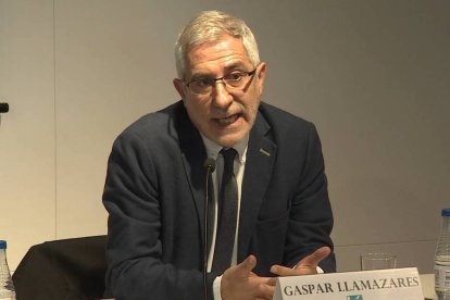 Gaspar Llamazares ha tenido que callar ante las críticas de las redes sociales