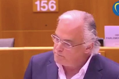 Esteban GonzaÌlez Pons en su última intervención en el Parlamento Europeo