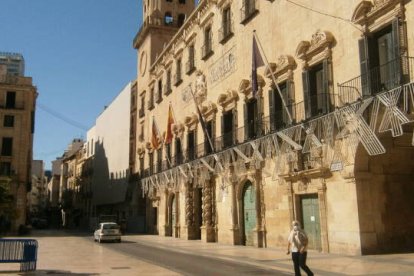 Fachada del Ayuintamiento de Alicante