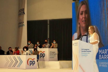 Marta Barrachina, elegida presidenta del PP de Castellón