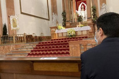 Toni Francés, alcalde de Alcoy durante la misa del ‘Jesuset del Miracle’