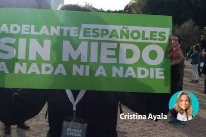 Un manifestante de la plaza de Colón en 2019