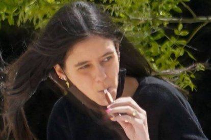 Victoria Federica se pasa a "vapear" para reducir el tabaco.