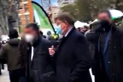 Ximo Puig entrando al Bernabéu