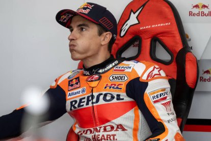 Marc Márquez, en un descanso del Gran Premio de Indonesia.