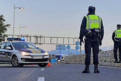 Policía Local de Alicante en un control