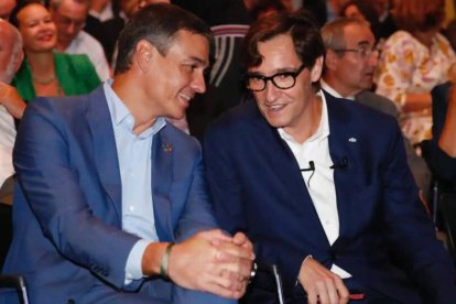 Pedro Sánchez y Salvador Illa