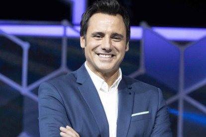 Ion Aramendi, presentador del nuevo concurso de Telecinco, "Reacción en cadena".