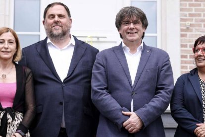 Junqueras y Puigdemont, a la cabeza de los premiados por el "gordo" de la malversación.