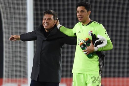 Marcelo Gallardo, a la izquierda de la imagen, en un fotografía de archivo junto a Enzo Pérez.